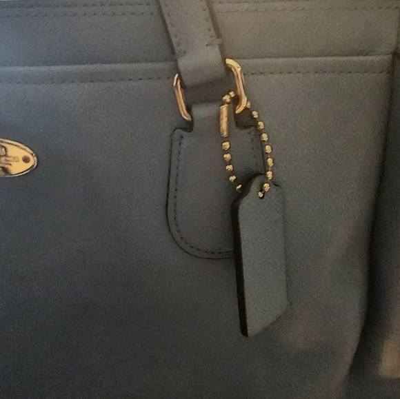 Coach baby blue large diaper bag or weekender travel bag tons of pockets! - Picture 9 of 11